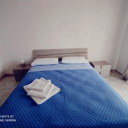 Appartamento Santucci 2 罗迪-加尔加尼科 外观 照片